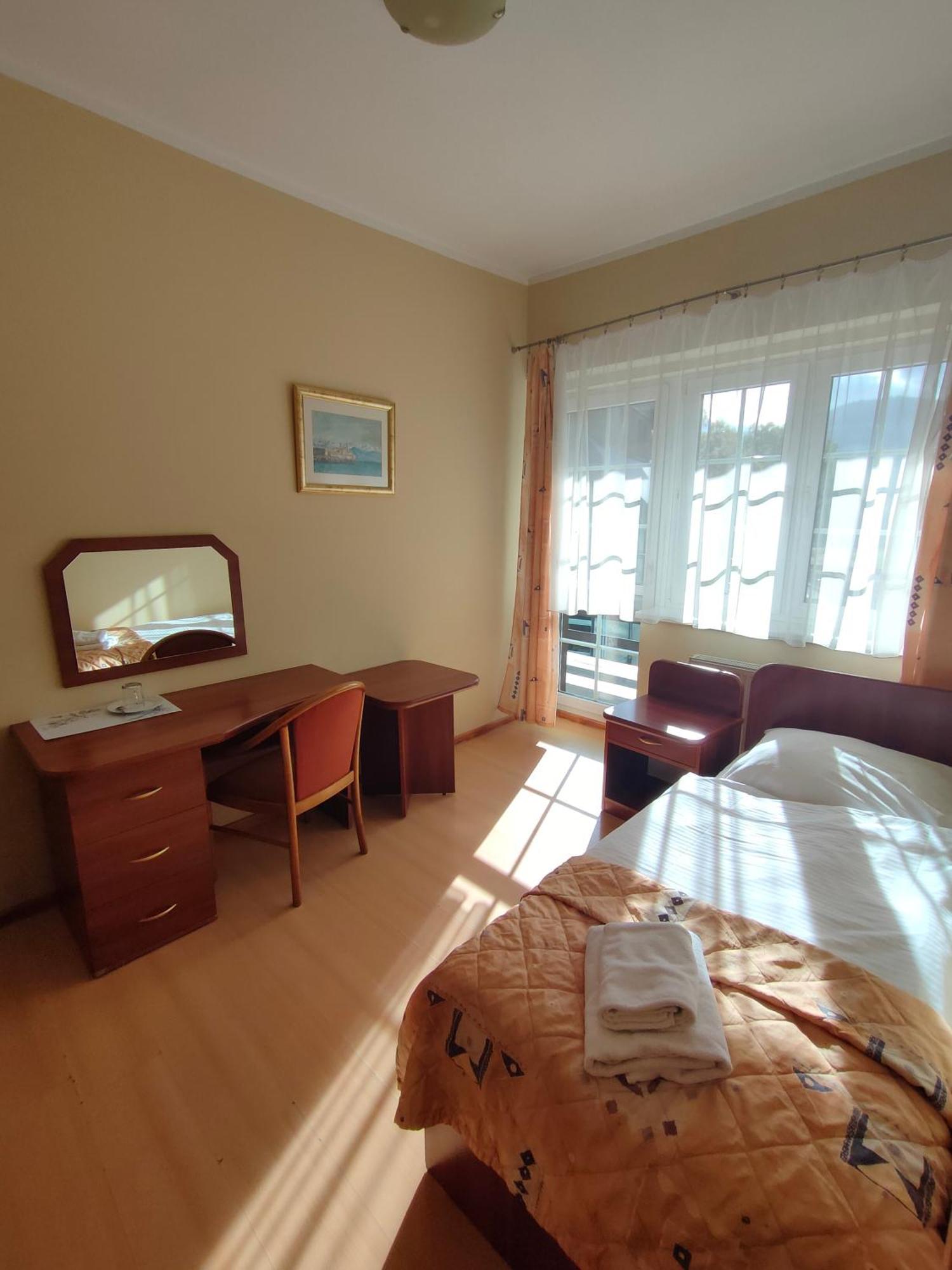 Mauritius Osrodek Szkolenia Sportu I Rekreacji Hotel Шклярска Поремба Стая снимка